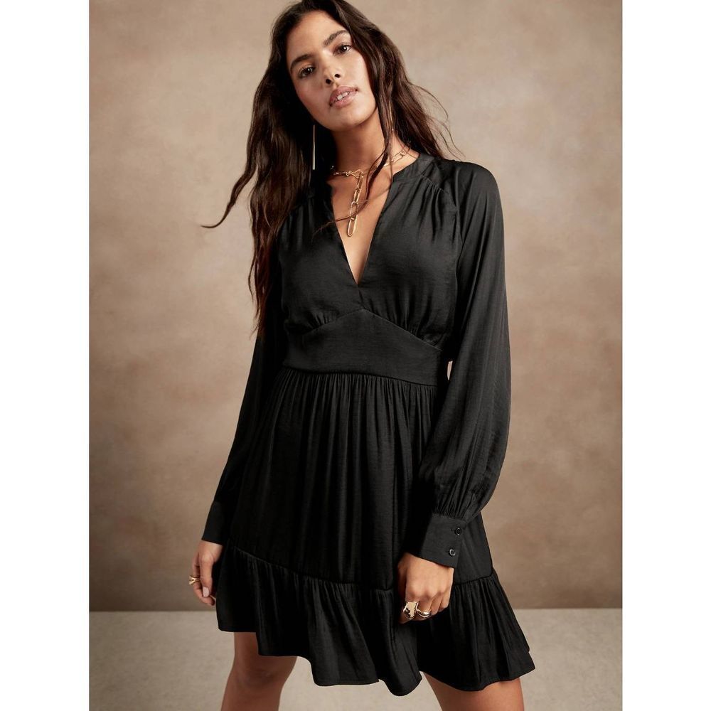 🆕️ NWOT! Banana Republic BALZA MINI DRESS